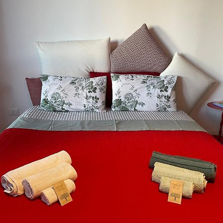 Il Dettaglio Rosso Apartment Ливорно Екстериор снимка