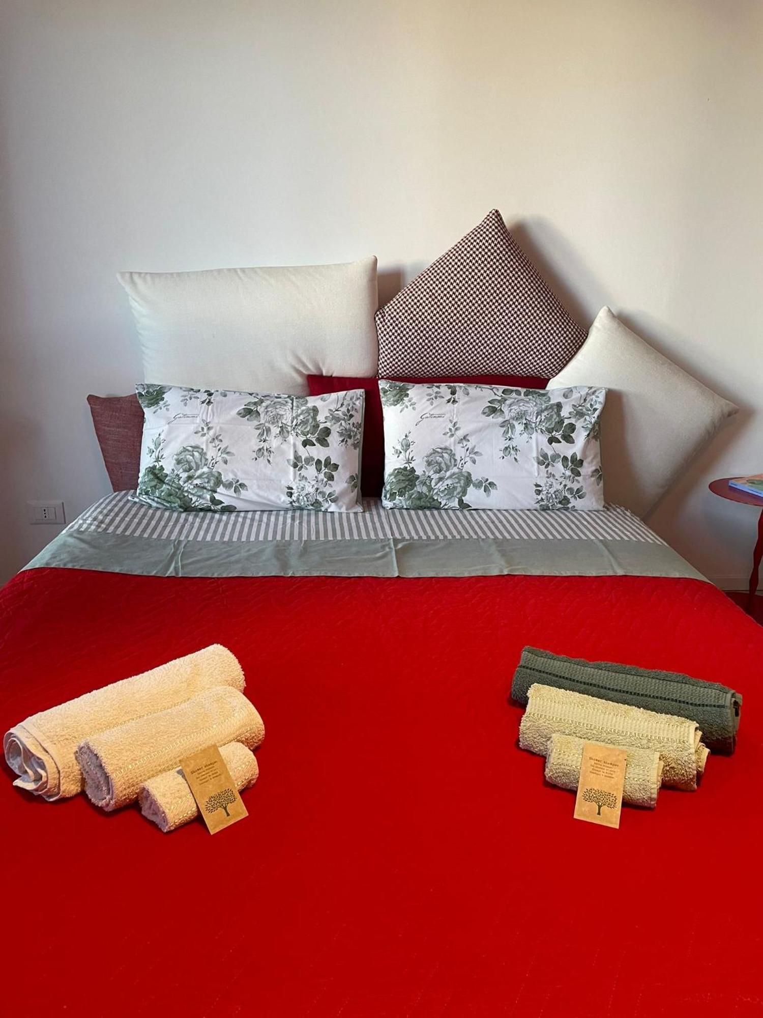 Il Dettaglio Rosso Apartment Ливорно Екстериор снимка